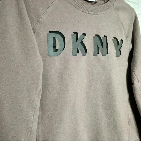 DKNY Sport Sweatshirt Crew Neck Purple Size Medium - Picture 3 of 16